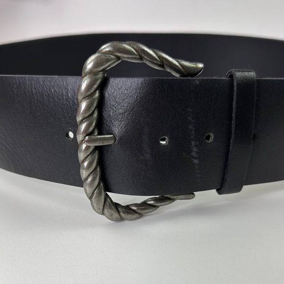 Mexx Black Vegan Leather Belt with Silver Buckle - Picture 2 of 10
